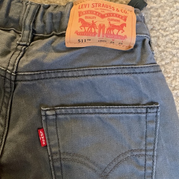 Gray wash Levi denim boys jeans - Picture 7 of 7